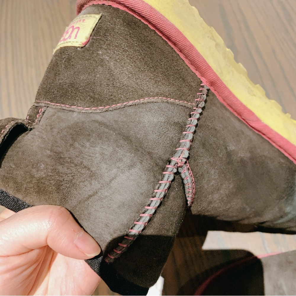 UGG 10mm mini boot - Picture 7 of 7